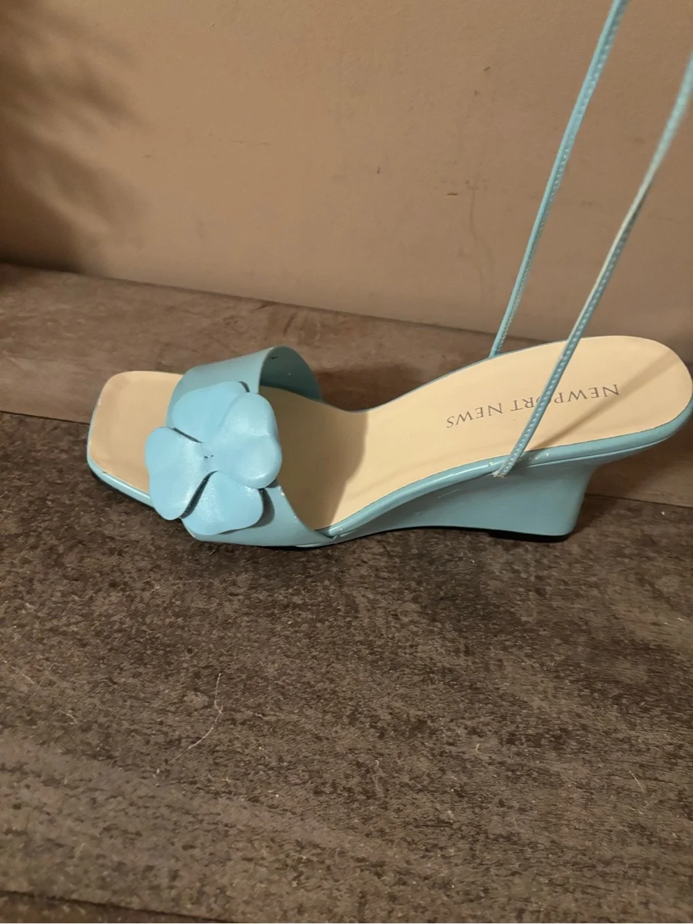 NEWPORT NEWS LACE UP  BABY BLUE FLOWER WEDGE SIZE 7.5